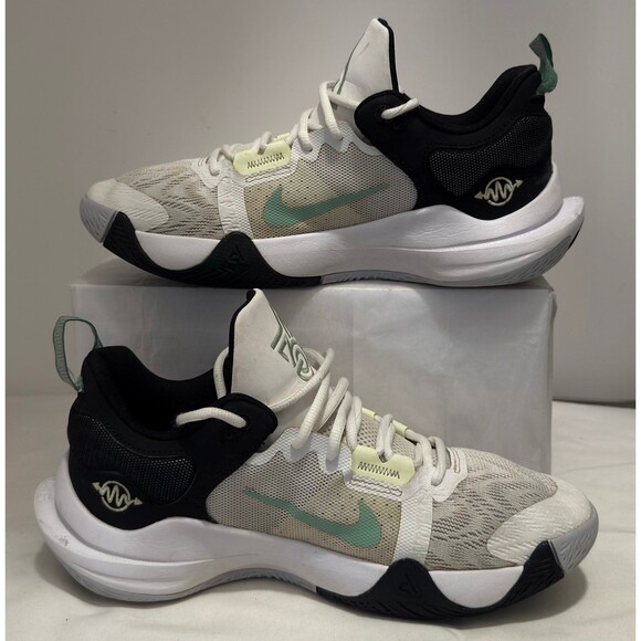 Nike 2 Basketball Men’s Size 9 - Picture 3 of 8